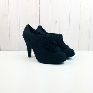 Steve Madden Black Flower Platform Booties